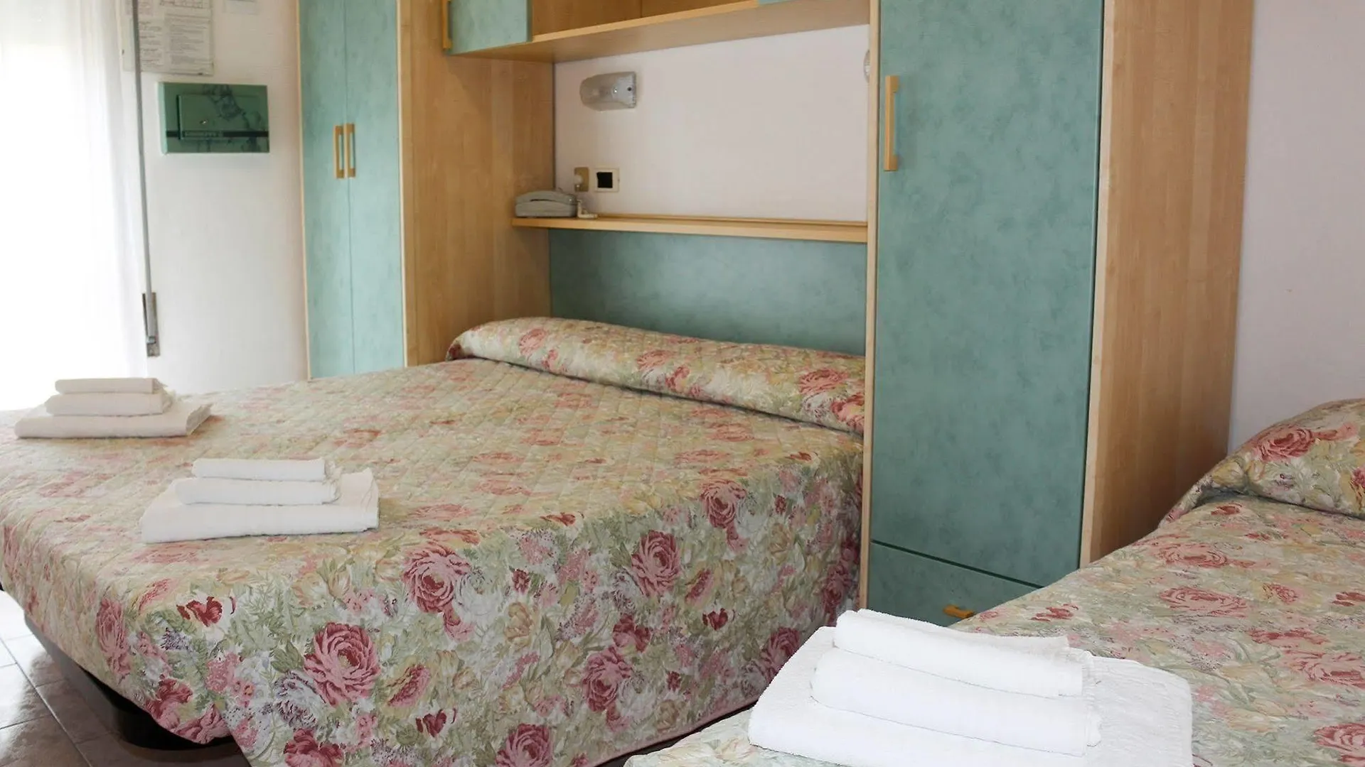 Hotel Buda Bellaria-Igea Marina 3*,  Italy